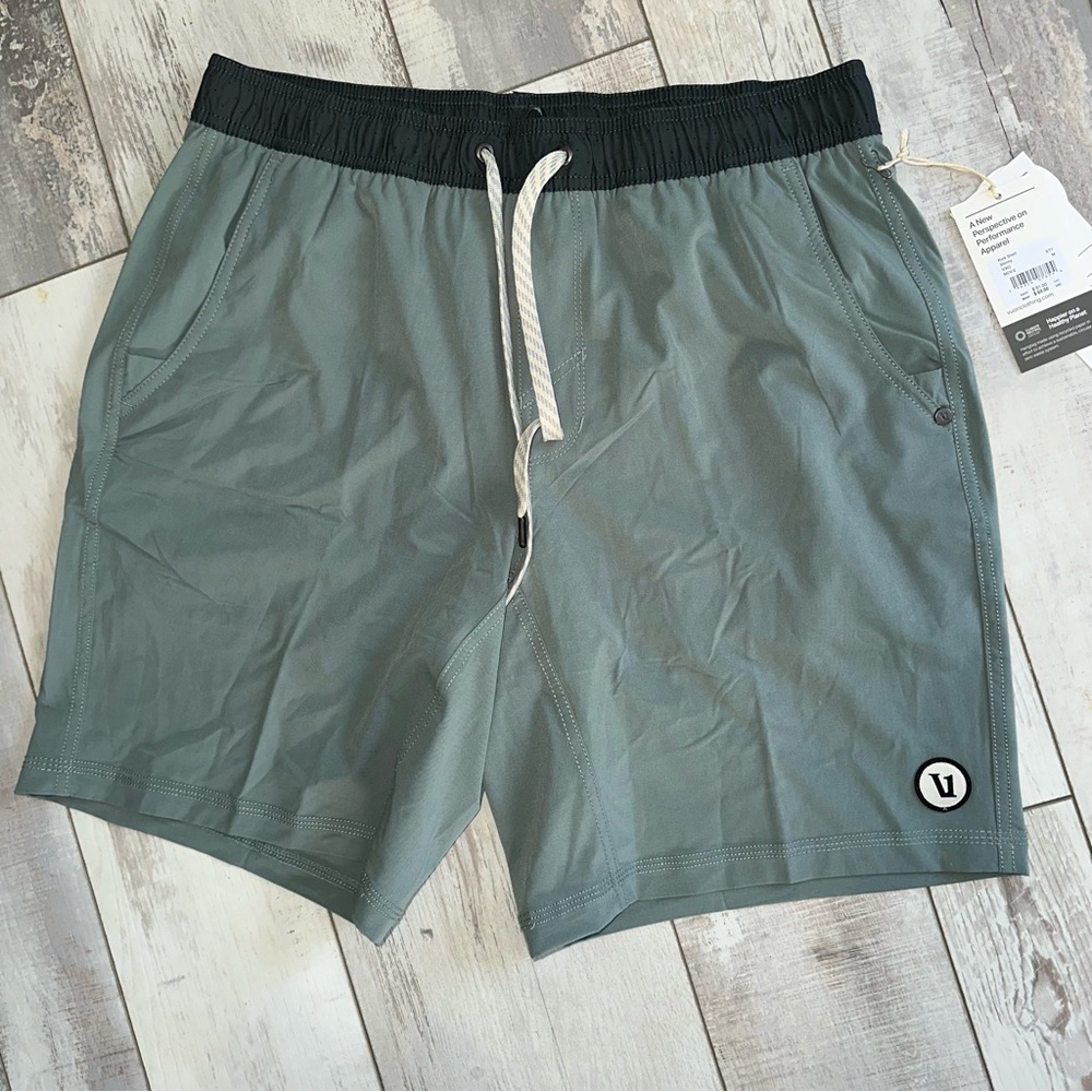 NWT Vuori Men's Kore Stormy color Athletic Shorts